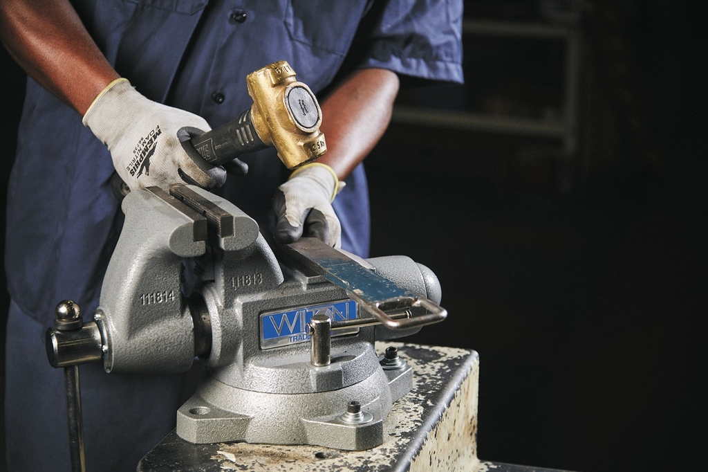 1765 WILTON Тиски «Трейдсман» (28807EU)