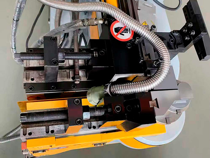 Автоматический трубогибочный станок с ЧПУ DW38CNC