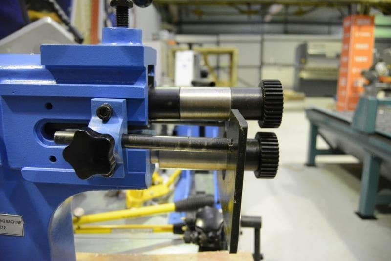 Ручная зиговочная машина MetalMaster TZ-12