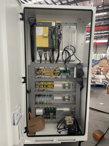 Токарный центр SPECTR TH2500 / 1500(B)