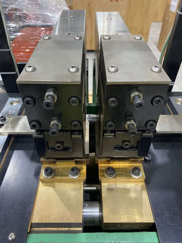 Аппарат для сварки ленточных пил IRONMAC DR-IV-27