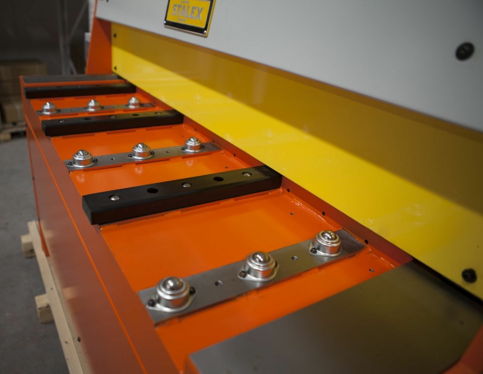 Гильотина электромеханическая STALEX Q11-4х2550NC (386105)