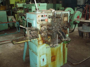 А5214А - Пружинонавивочные автоматы