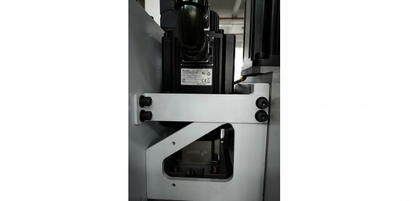 Обрабатывающий центр с ЧПУ KDT KN-3713DE