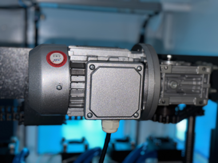 Автоматический торцовочный станок с функцией вырезки дефектов JANGJA AM8515 / EM8515