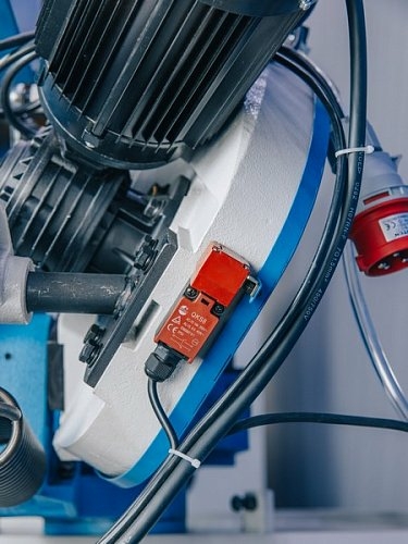 Ручной ленточнопильный станок MetalTec BS 250 FHЕ