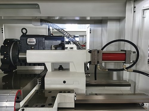 Токарный станок c ЧПУ с прямой станиной MetalTec CK 40x750