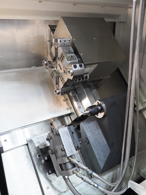 Горизонтальные токарные станки MetalCraft TCK56-500 c ЧПУ Fanuc с люнетом (TCK56-500.F11/15.A2-8.12T.254T.L)