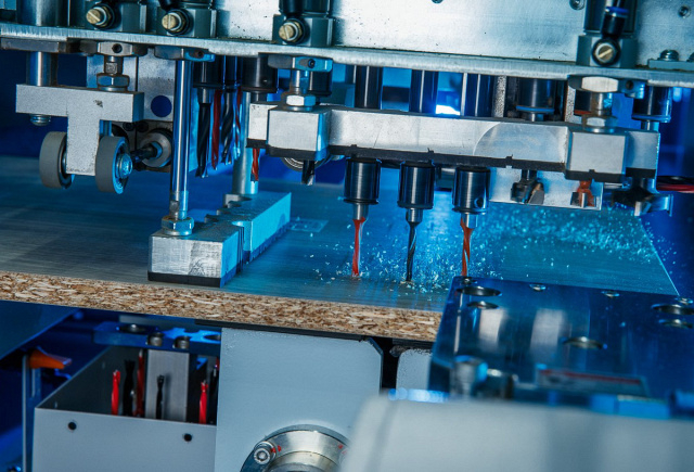 Сверлильно-присадочный центр с ЧПУ Beaver SWIFT Turbo PRO 1200-2HSE