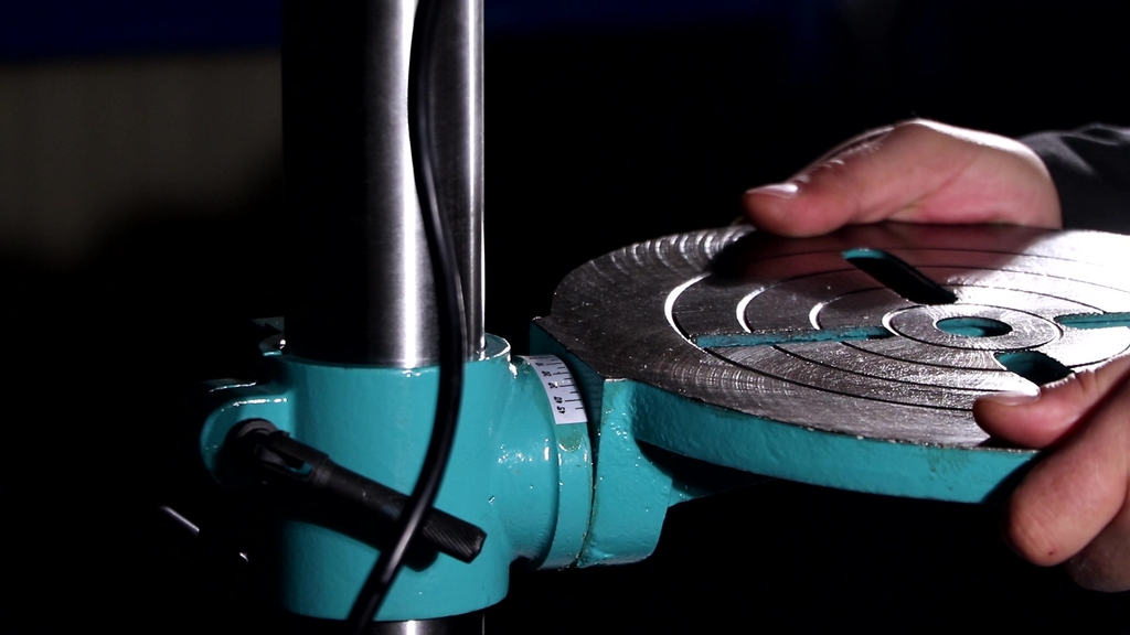 Настольный сверлильный станок AURA CM-1316/220 (10131610)