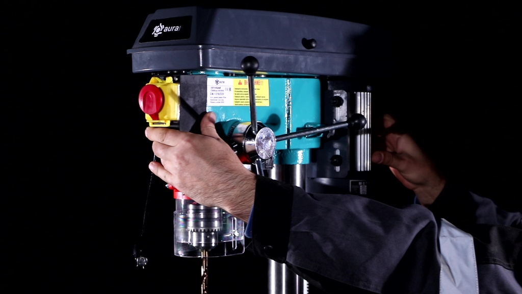 Настольный сверлильный станок AURA CM-1316/220 (10131610)