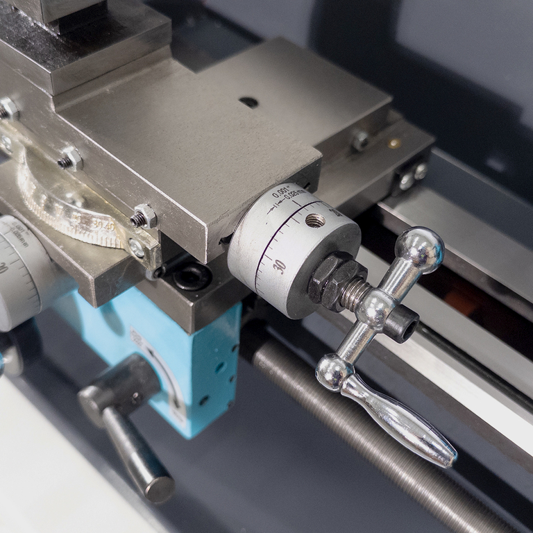 Настольный токарный станок AURA TM-300V (30030100)