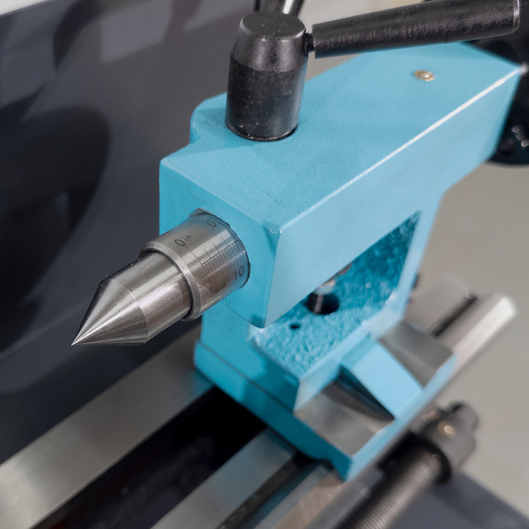 Настольный токарный станок AURA TM-300V (30030100)