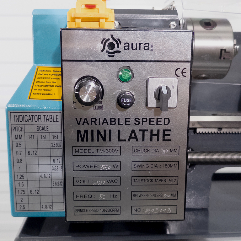 Настольный токарный станок AURA TM-300V (30030100)