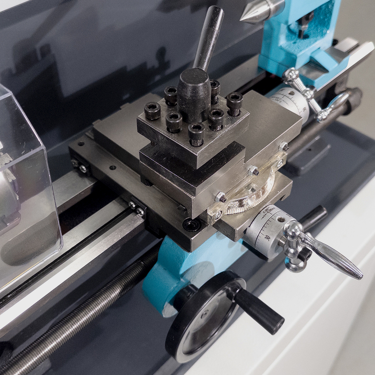 Настольный токарный станок AURA TM-300V (30030100)