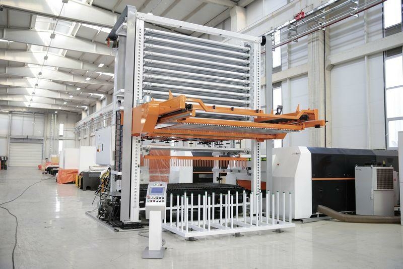 Оптоволоконный лазер Ermaksan Fibermak LM 1000.3x1.5