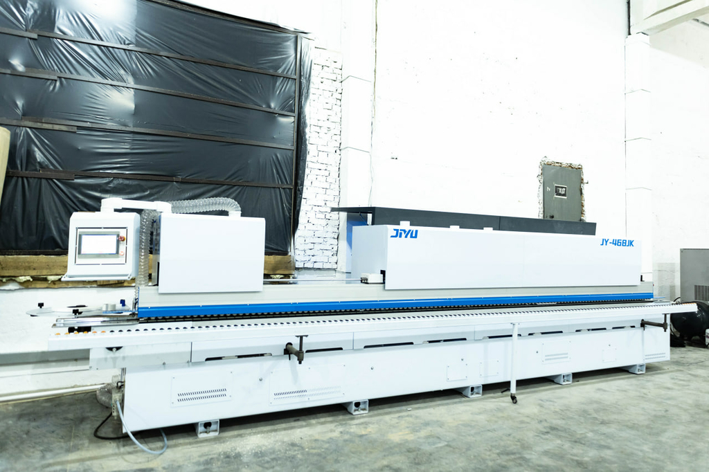 Автоматический кромкооблицовочный станок JIYU JY-468JK