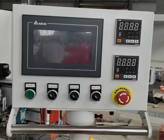 Автоматический кромкооблицовочный станок Excitech Automatic 515QLP