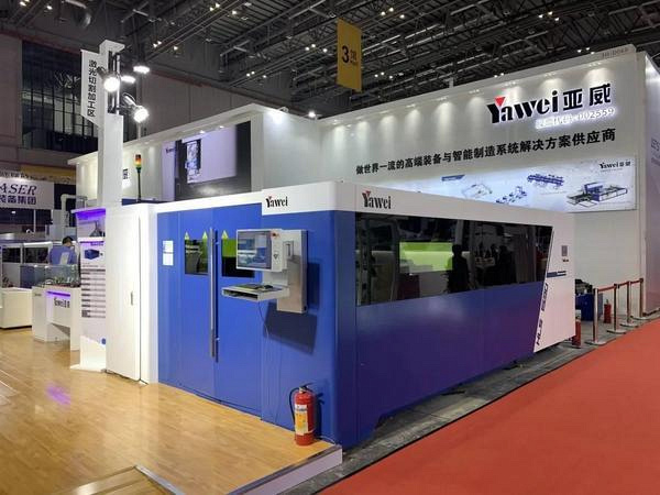 Автоматизированный комплекс лазерной резки YAWEI SMD HLS 6020