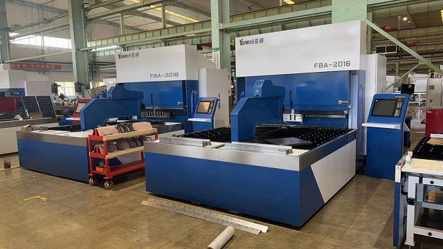 Автоматический панелегиб YAWEI FBA 2030