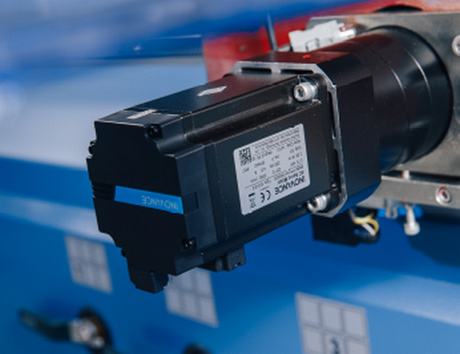 Фрезерный обрабатывающий центр с ЧПУ с автоматическим толкателем Beaver i-NEST BH PRO - Lab