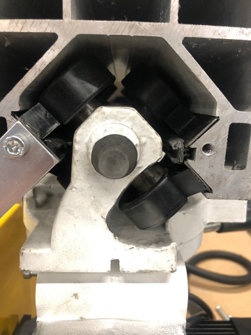 Станок торцовочный EcoWood М 900