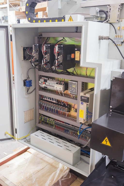 Инструментальный фрезерный станок Stalex WFM 800 Servo