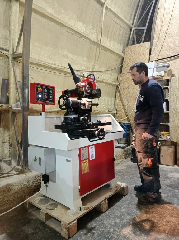 Универсальный заточной станок ISM-2720