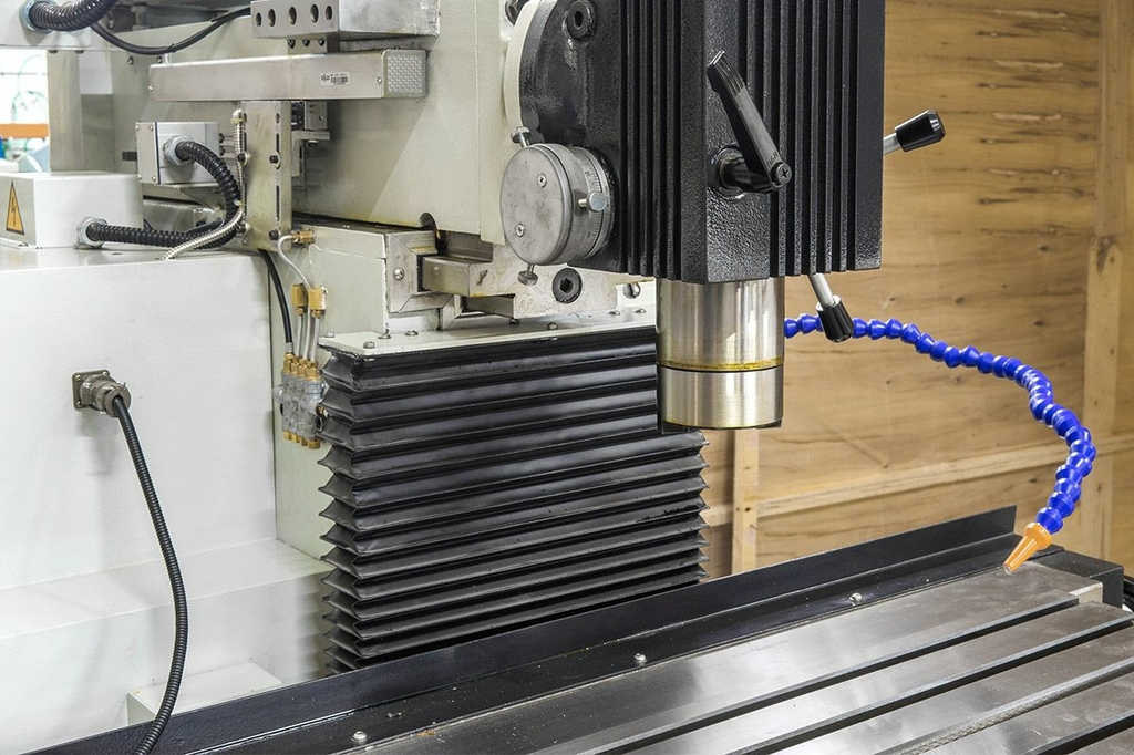 Инструментальный фрезерный станок Stalex WFM 800 Servo