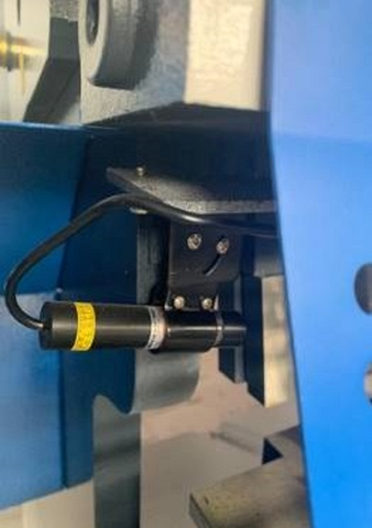 Гидравлические гильотинные ножницы IRONMAC SB-K