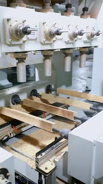 Пятиосевой обрабатывающий центр с ЧПУ JUNRAN JR-1218-4×4T+2