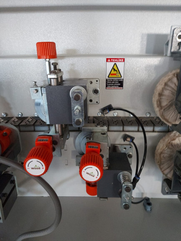 Автоматический кромкооблицовочный станок EcoWood Evolution 6