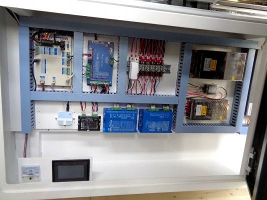 Универсальный лазерный станок для резки тонколистового металла и дерева Bodor BCL1309XM (150W Reci W6 + CW5200AH)