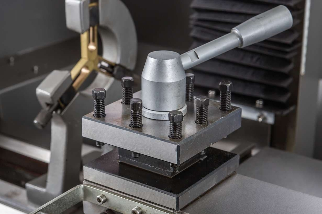 Универсальный токарный станок Jet BD-11GDMA (50000915MCD)