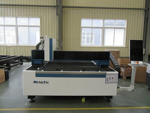Оптоволоконный лазерный станок для резки металла MetalTec 1530 S (1500W)