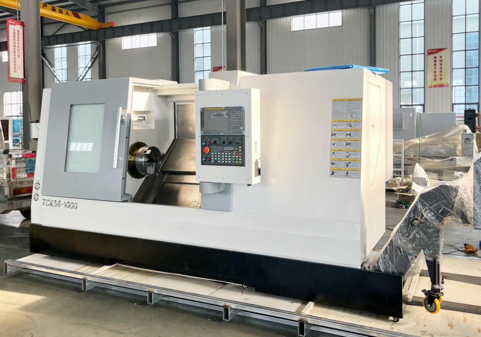 Горизонтальные токарные станки MetalCraft TCK56-1000 c ЧПУ Fanuc с датчиком привязки инструмента Renishaw HPMA (TCK56-1000.F11/15.A2-8.12T.254T.R)