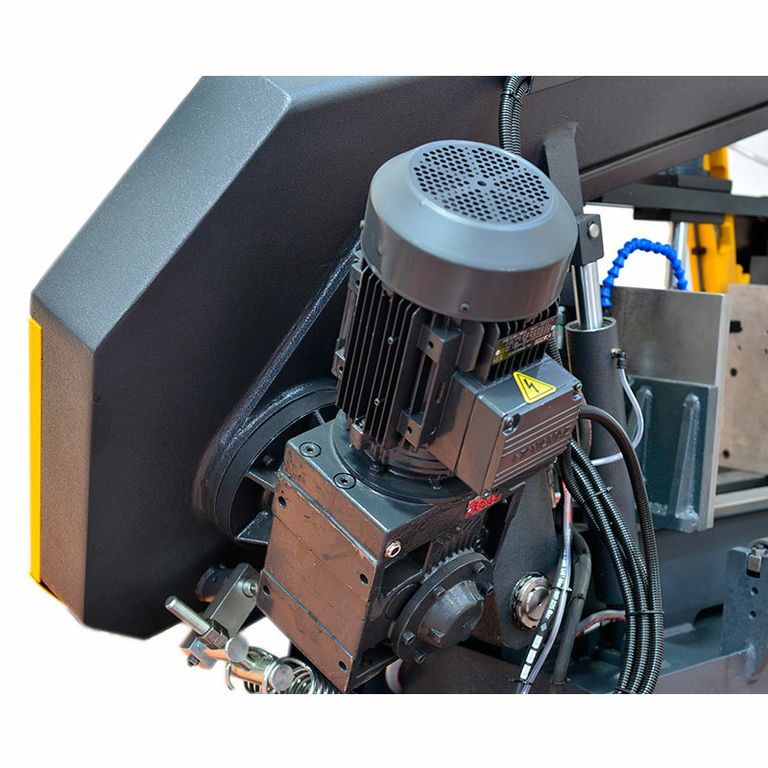 Ленточнопильный станок BekaMak BMSO 320LH NC