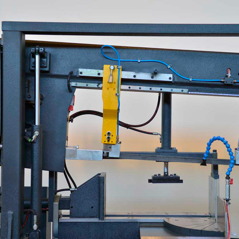 Ленточнопильный станок Beka-Mak BMSY 360CGH