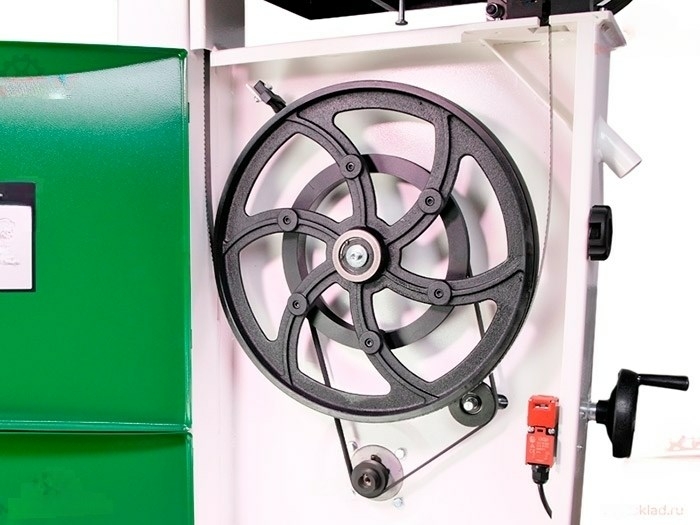 Ленточнопильный станок BS 400