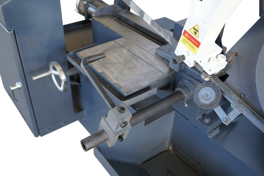 Ленточнопильный станок MetalMaster BSM-300 SAF