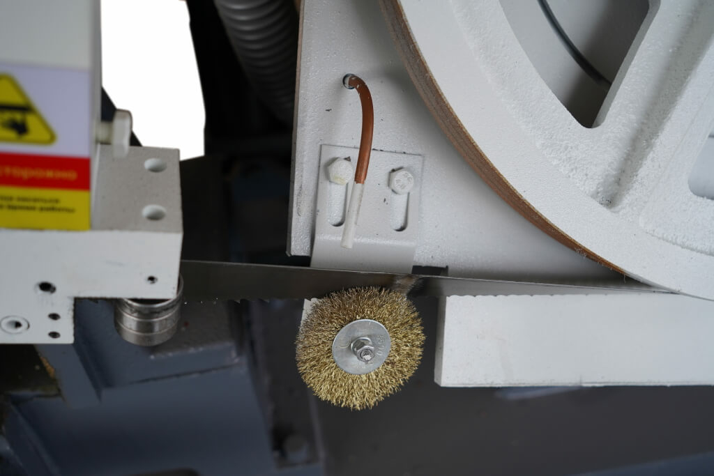 Ленточнопильный станок MetalMaster BSM-350 SAF