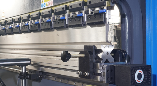 Листогибочный пресс MetalTec HBС 135/3200 4+1 ЧПУ МТ-15