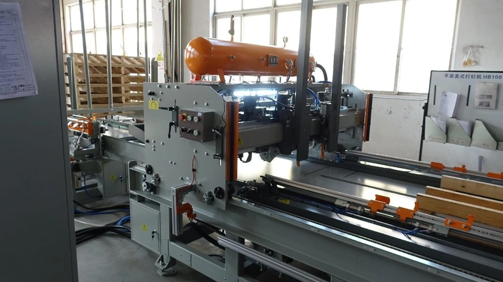 Полуавтоматическая линия сборки поддонов ITALL PALL PALLET MASTER 1000