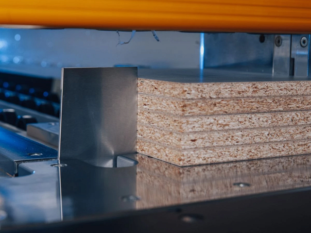 Форматно-раскроечный центр с ЧПУ Nanxing NPC 330