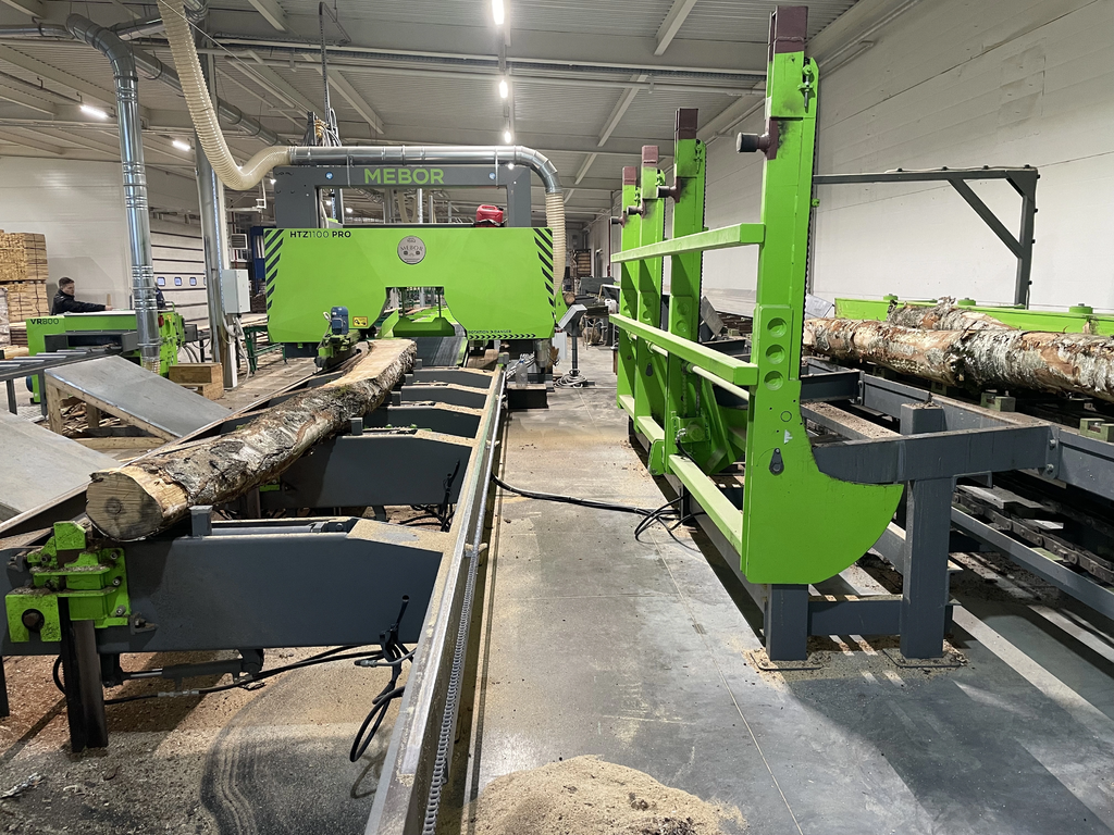 Горизонтальная широколенточная пилорама MEBOR HTZ-1100 PRO