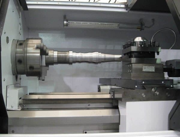 Токарный станок с ЧПУ Dmtg CKS500/2000