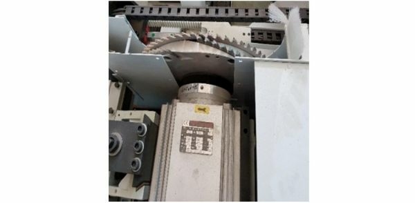 Форматно-обрезной обрабатывающий центр с ЧПУ Yuetong MJK6424C