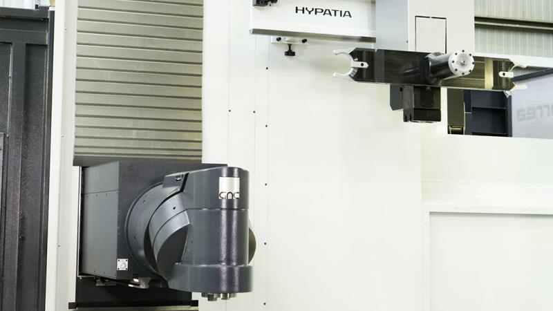 Фрезерный центр с подвижным столом Correa Norma 20