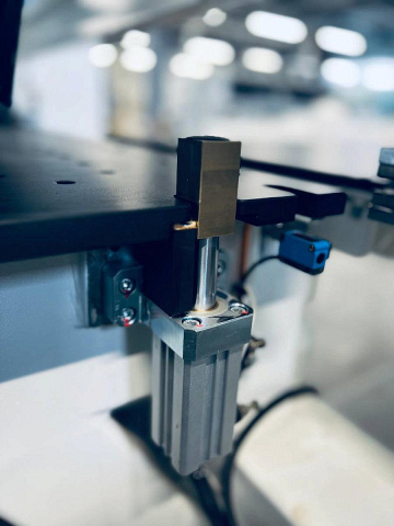 Сверлильно-присадочный центр с ЧПУ Nanxing NСB612DXT