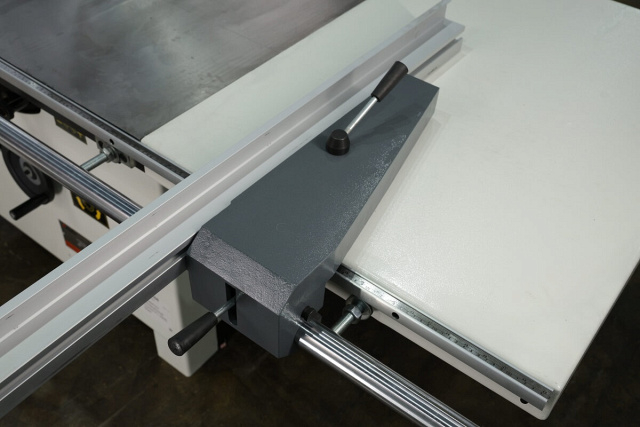 Форматно-раскроечный станок Filato 3200 COMFORT